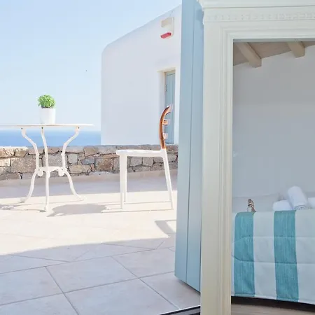 Ξενοδοχείο με διαμερίσματα Niriides Homes &