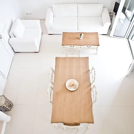 Niriides Homes & Ελιά