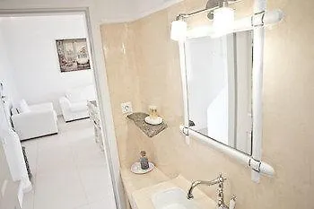 Niriides Homes & Aparthotel Elia (Mykonos)