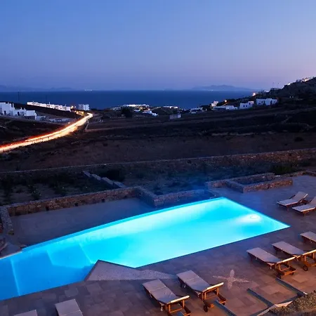 Niriides Homes & 3* Elia (Mykonos)