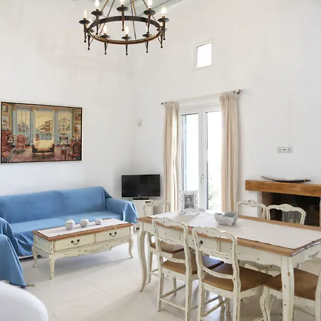 Niriides Homes & Aparthotel Elia (Mykonos)