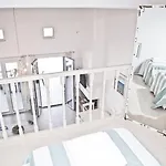 Apart-hotel Niriides Homes & 4*