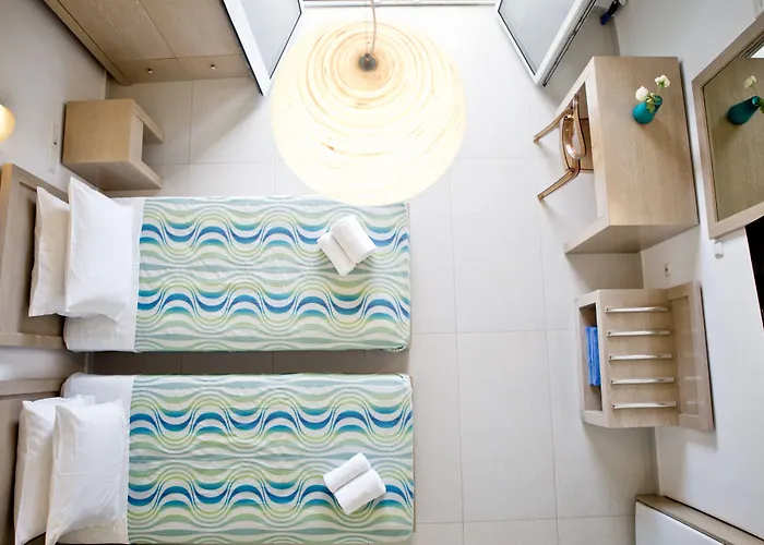 Hotel apartamentowy Niriides Homes &